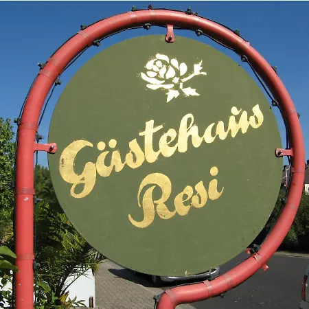 Πανσιόν Gastehaus Resi *