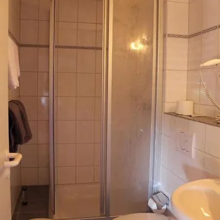 Gastehaus Resi ゲストハウス